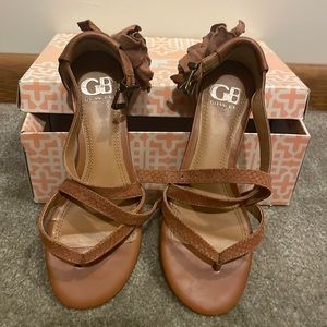 Gianni Bini size 6 1/2 only worn once.